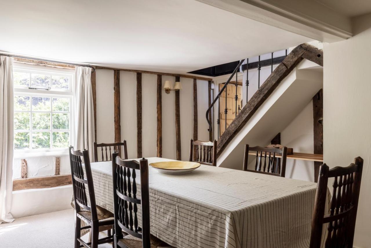 Cosy Cottage With Beautiful Garden, Hottub & Sauna Marden  Екстер'єр фото